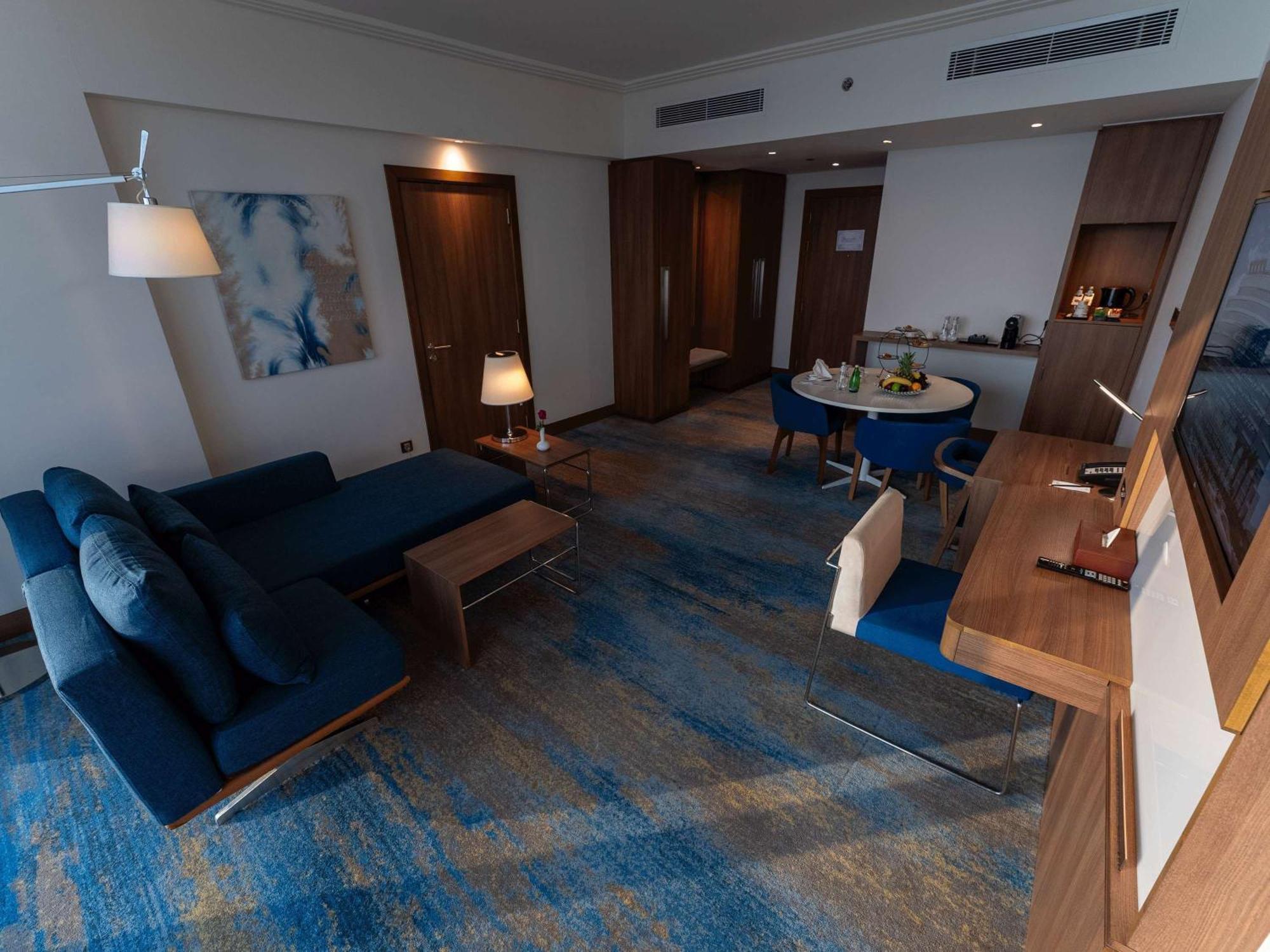 Novotel 5*
